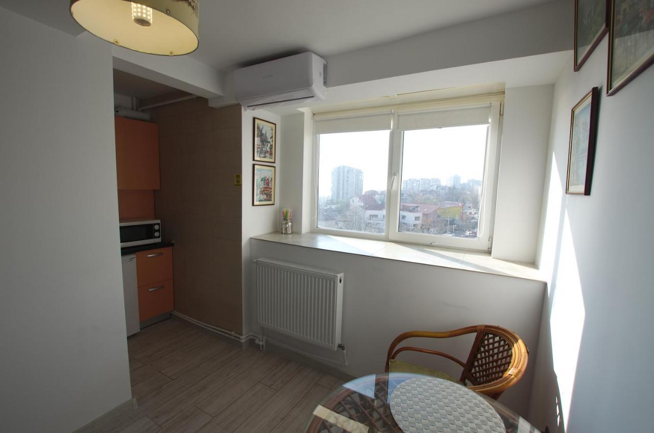 5 Apartshotel Faleza Galati Exteriör bild