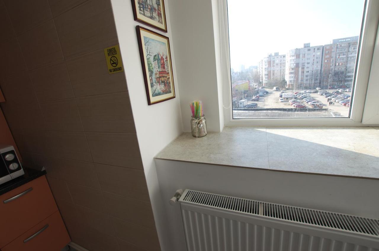 5 Apartshotel Faleza Galati Exteriör bild