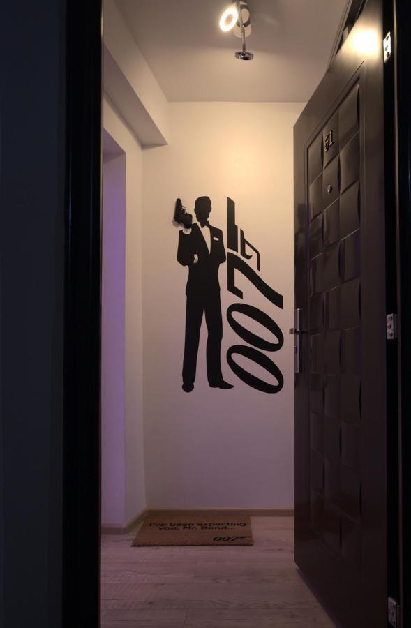 5 Apartshotel Faleza Galati Exteriör bild