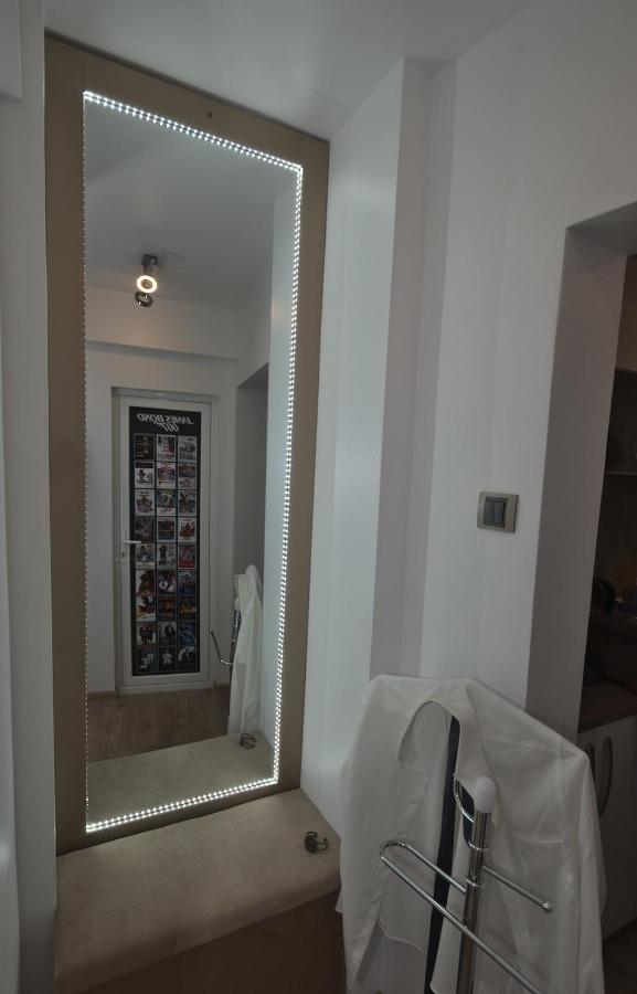 5 Apartshotel Faleza Galati Exteriör bild