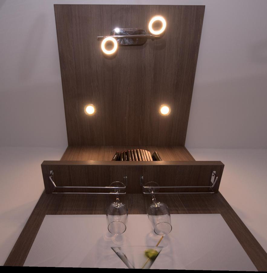 5 Apartshotel Faleza Galati Exteriör bild