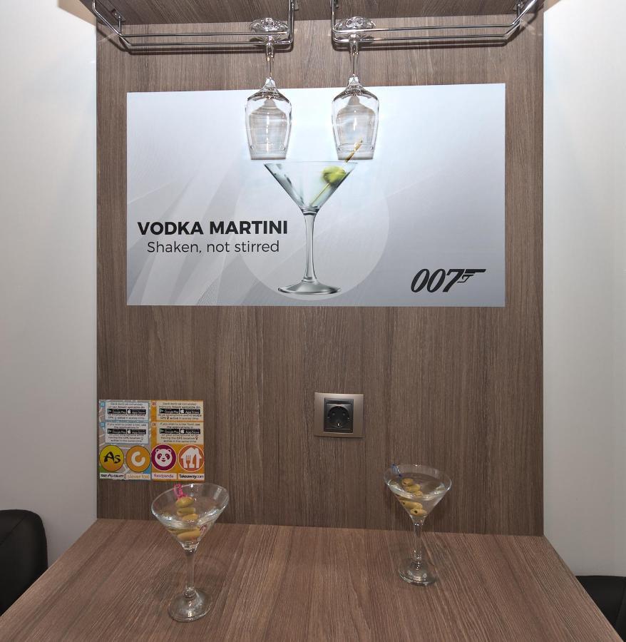 5 Apartshotel Faleza Galati Exteriör bild