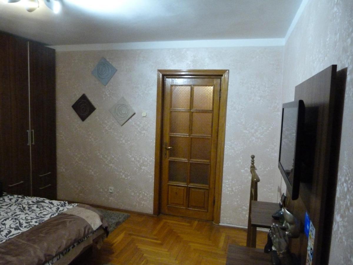 5 Apartshotel Faleza Galati Exteriör bild